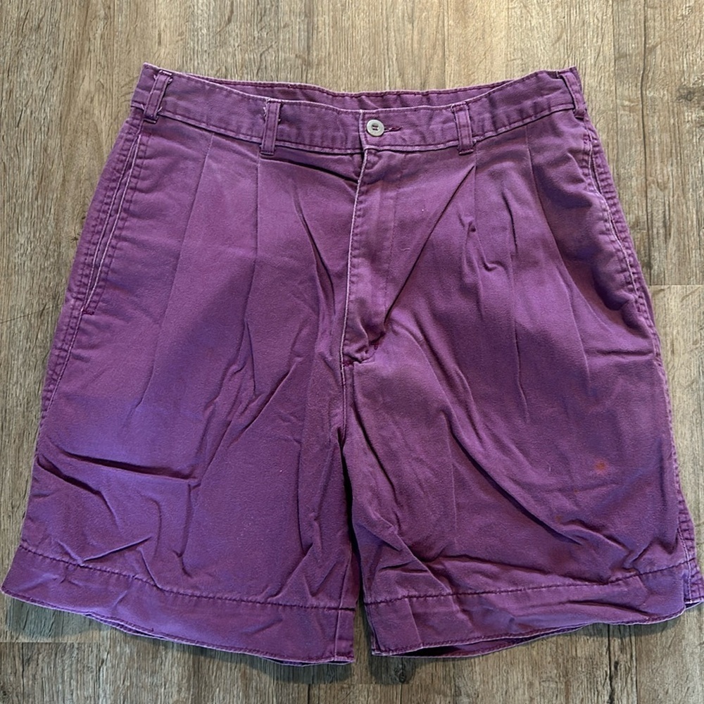 VINTAGE DOCKERS SHORTS SIZE(32)